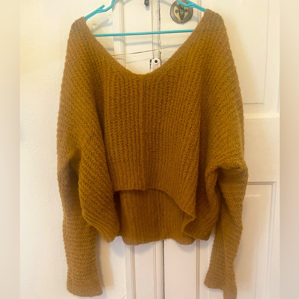 **DONATED**Free People gold sweater